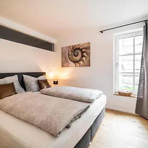  Apartment Waldrose